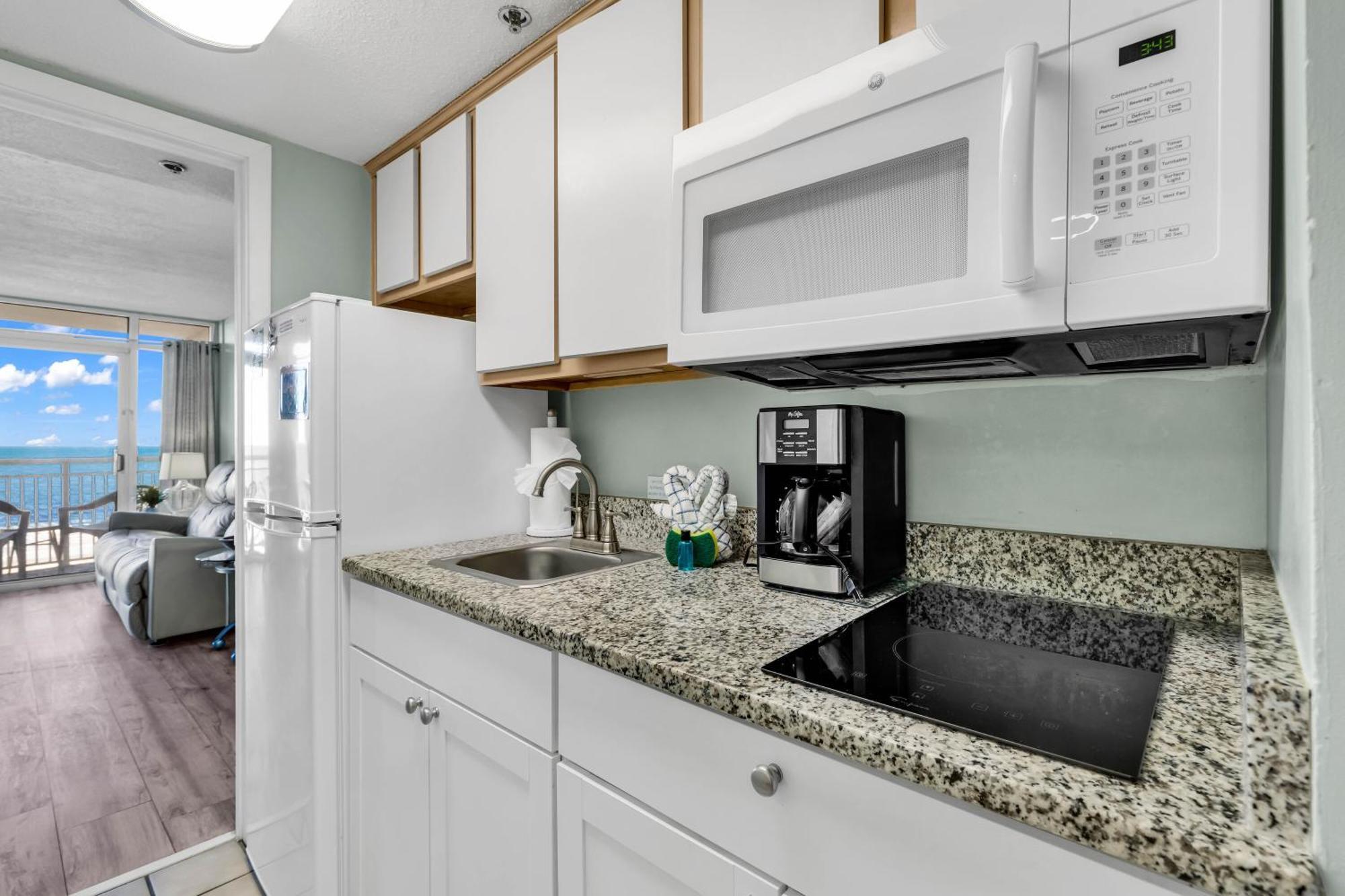 Hosteeva 1Br Oceanfront Condo In Atlantica Resort Near Boardwalk マートルビーチ エクステリア 写真